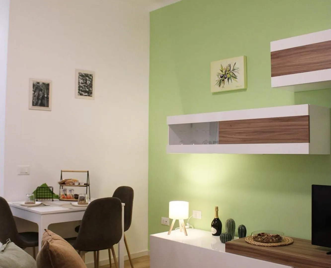 L'Ulivo In Centro Apartment Bari 0*,